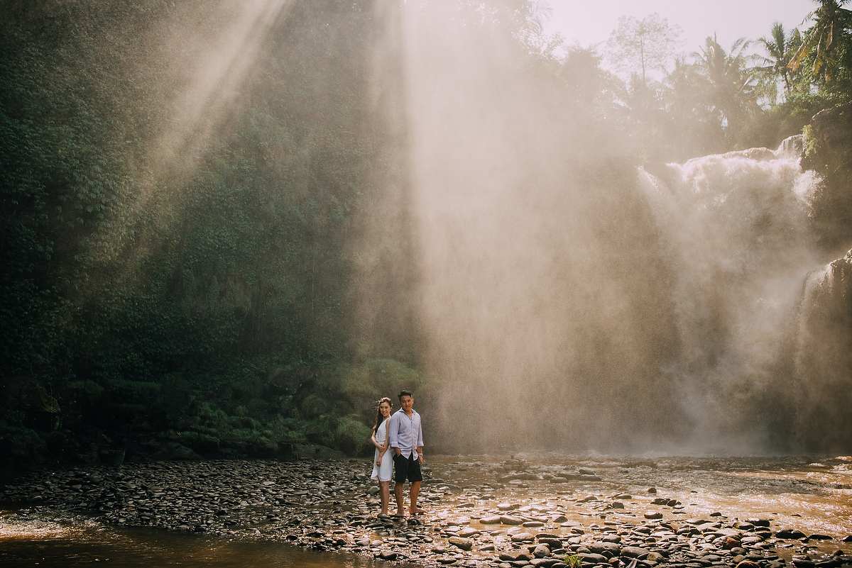 prewedding-engagement-diktatphotograpgy-preweddinginbali-tegalalang-ubud-tegenungun-airterjun-jimbaran-29