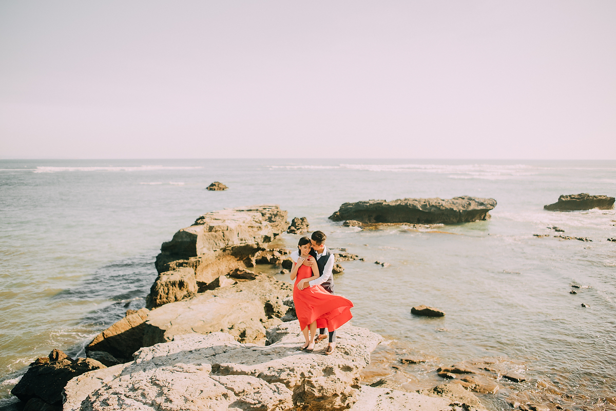 preweddinginbali-engagementinbali-tamblingan-canggu-diktatphotography-25