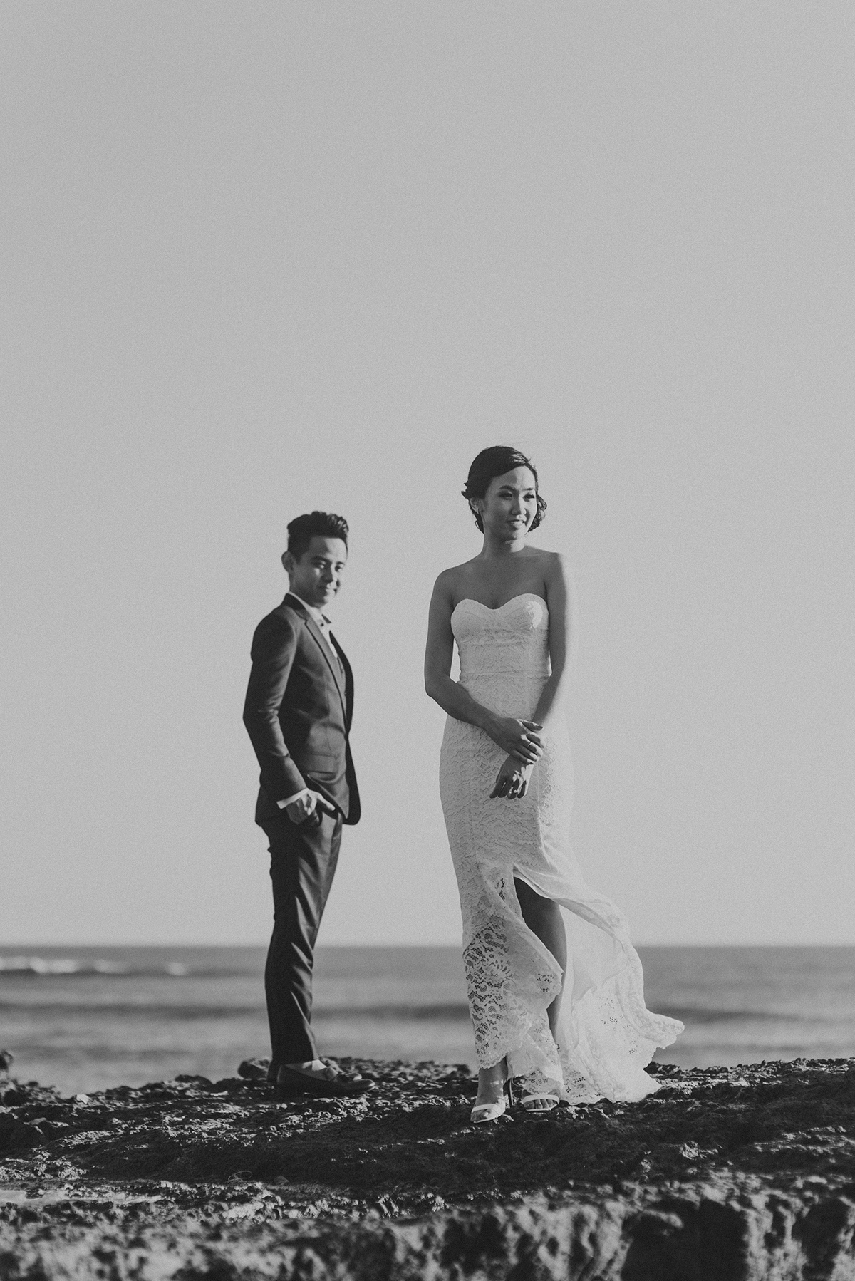 preweddinginbali-engagementinbali-tamblingan-canggu-diktatphotography-28