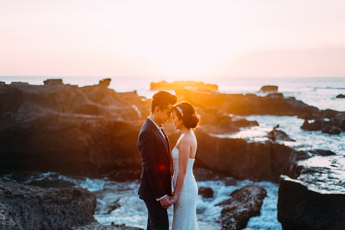 preweddinginbali-engagementinbali-tamblingan-canggu-diktatphotography-39