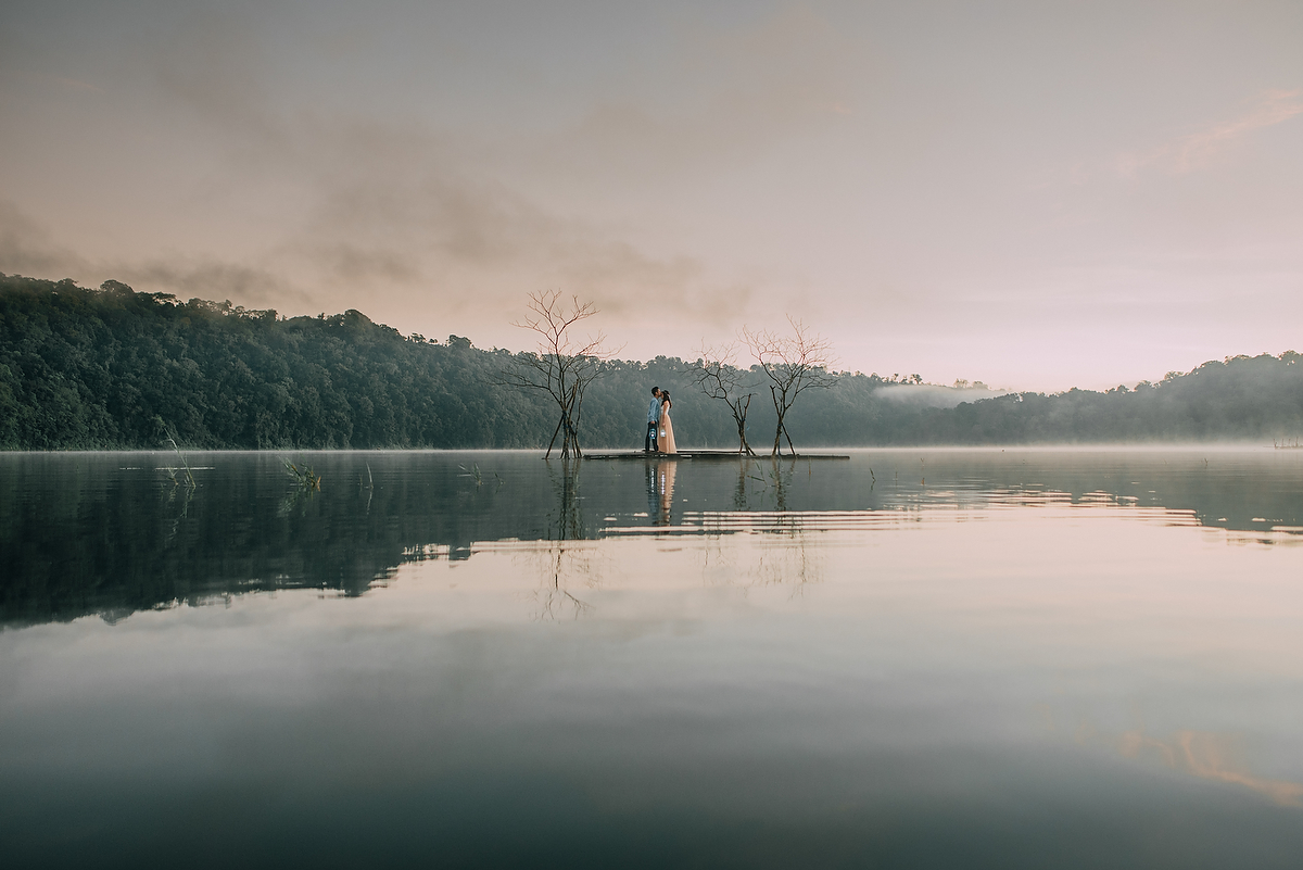 preweddinginbali-engagementinbali-tamblingan-canggu-diktatphotography-4