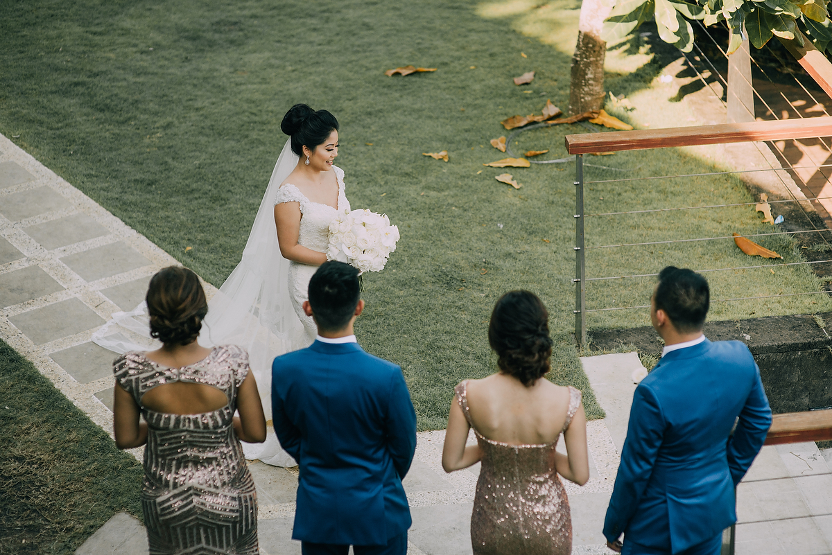 wedding-aprilia-chris-theedge-uluwatu-diktatphotography-weddinginbali-weddingdestination-32