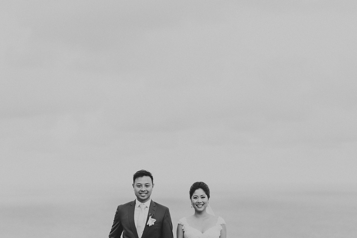 wedding-aprilia-chris-theedge-uluwatu-diktatphotography-weddinginbali-weddingdestination-74