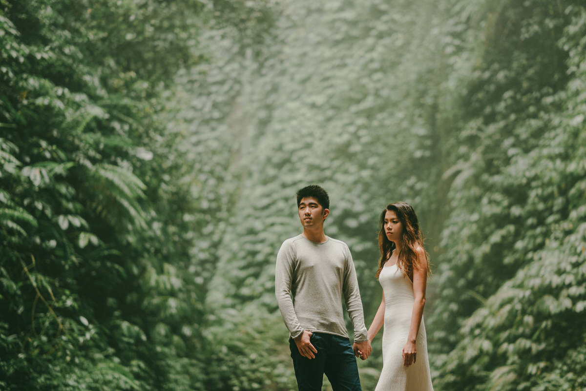 bali engagement destination-prewedding in bali - bali photographer - lake tamblingan - mount batur - profesional bali wedding photographer - diktatphotography - H&Z prewedding - 14