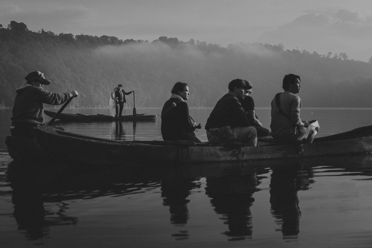 bali engagement destination-prewedding in bali - bali photographer - lake tamblingan - mount batur - profesional bali wedding photographer - diktatphotography - H&Z prewedding - 29