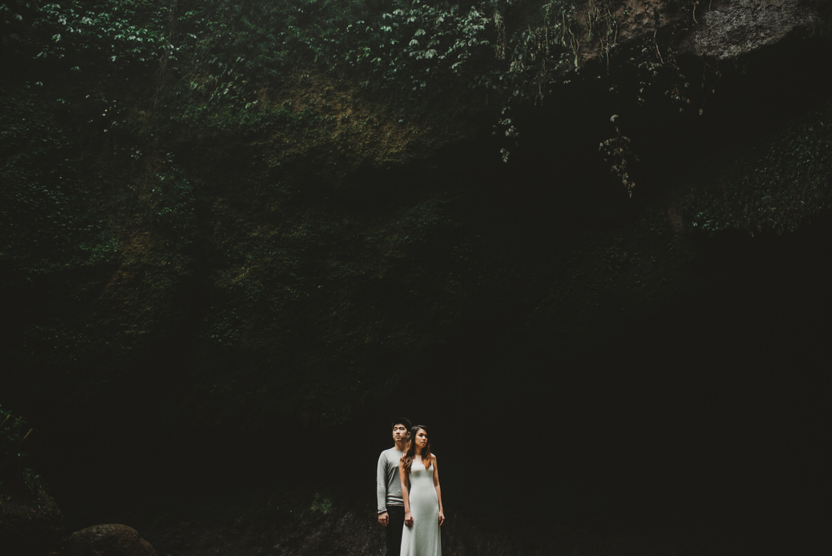 bali engagement destination-prewedding in bali - bali photographer - lake tamblingan - mount batur - profesional bali wedding photographer - diktatphotography - H&Z prewedding - 8