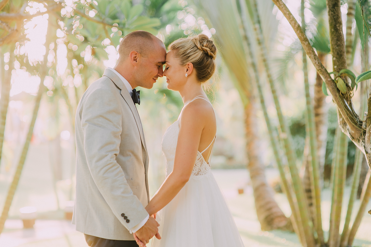 diktatphotography-weddinginsemarabeachhouse-canggu-bali-baliweddingdestination-weddinginbali-baliweddingphotographer-76