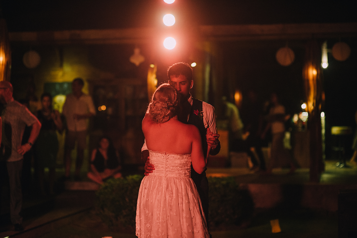 weddingday-baliweddingphotographer-BaliEthnicvilla-canggu-diktatphotography-weddinginbali-weddingdestination-115