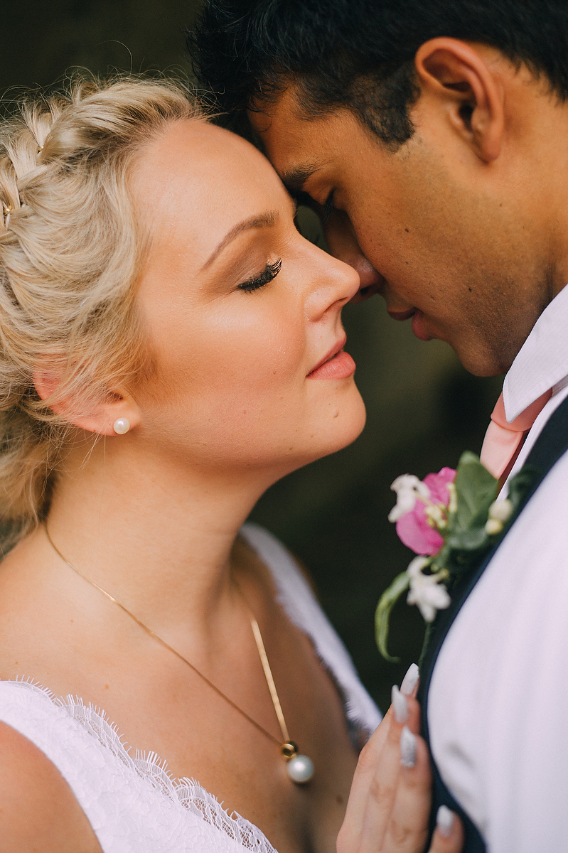 weddingday-baliweddingphotographer-BaliEthnicvilla-canggu-diktatphotography-weddinginbali-weddingdestination-85