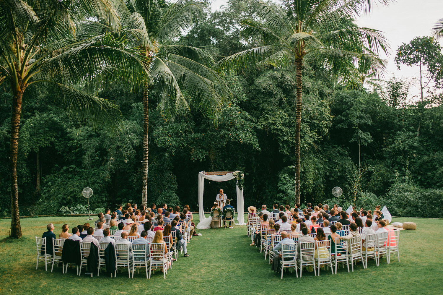 bali-wedding-destination-wedding-in-bali-bali-photographer-the-sanctuary-villa-profesional-bali-wedding-photographer-diktatphotography-clement-armine-wedding-52