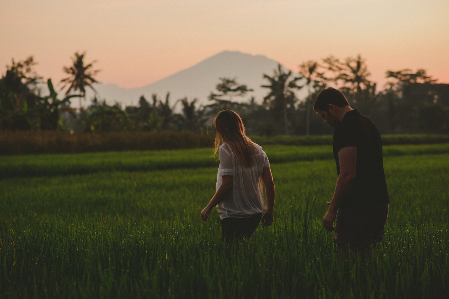 bali-wedding-destination-wedding-in-bali-bali-photographer-pantai-purnama-ubud-wedding-profesional-bali-wedding-photographer-diktatphotography-vania-pedro-2