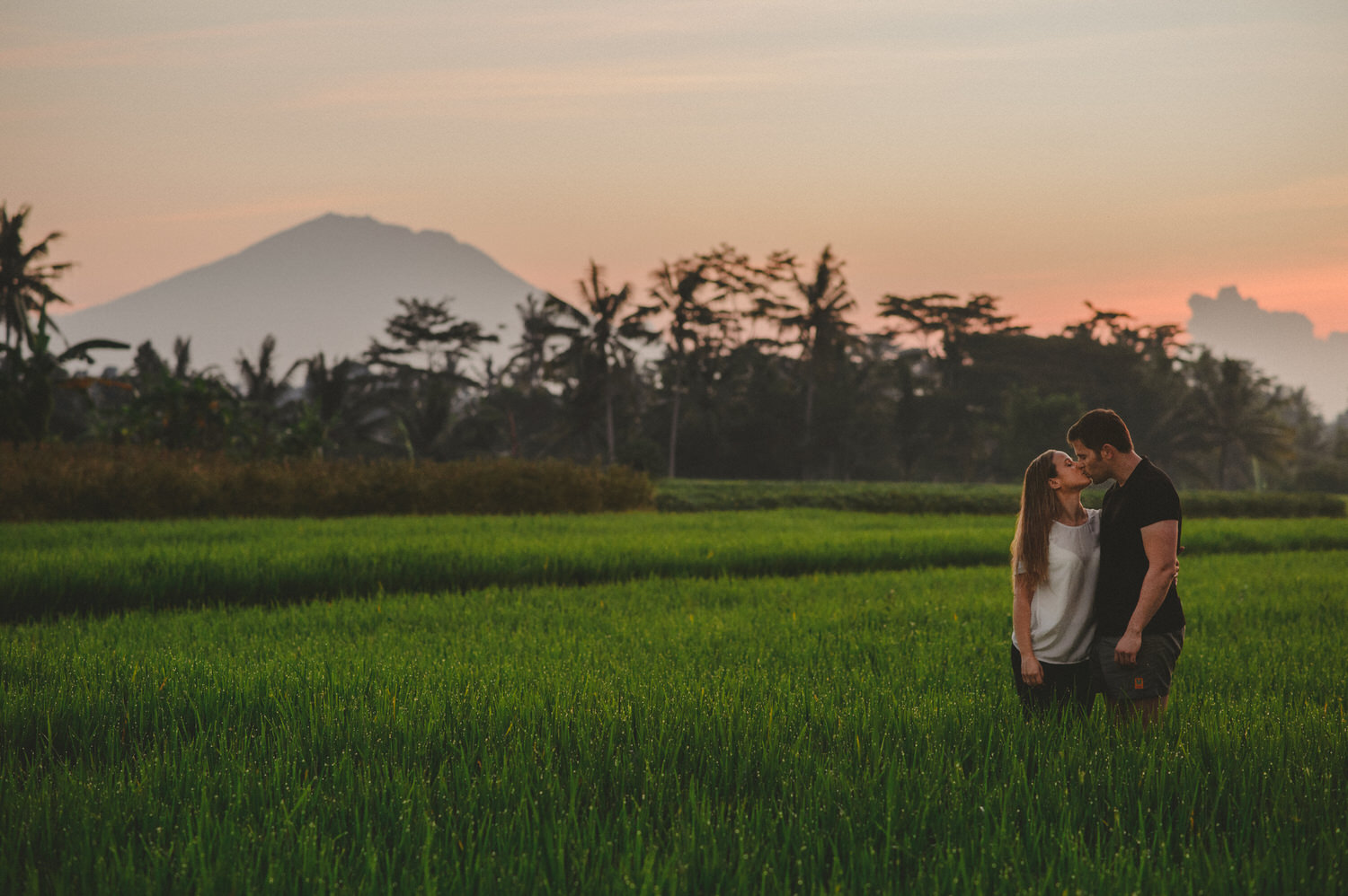 bali-wedding-destination-wedding-in-bali-bali-photographer-pantai-purnama-ubud-wedding-profesional-bali-wedding-photographer-diktatphotography-vania-pedro-5