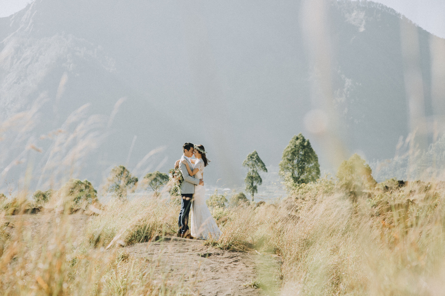 preweddinginbali-bali-batur-ubud-diktatphotography-engagemnet-baliweddingphotographer-weddinginbali-11