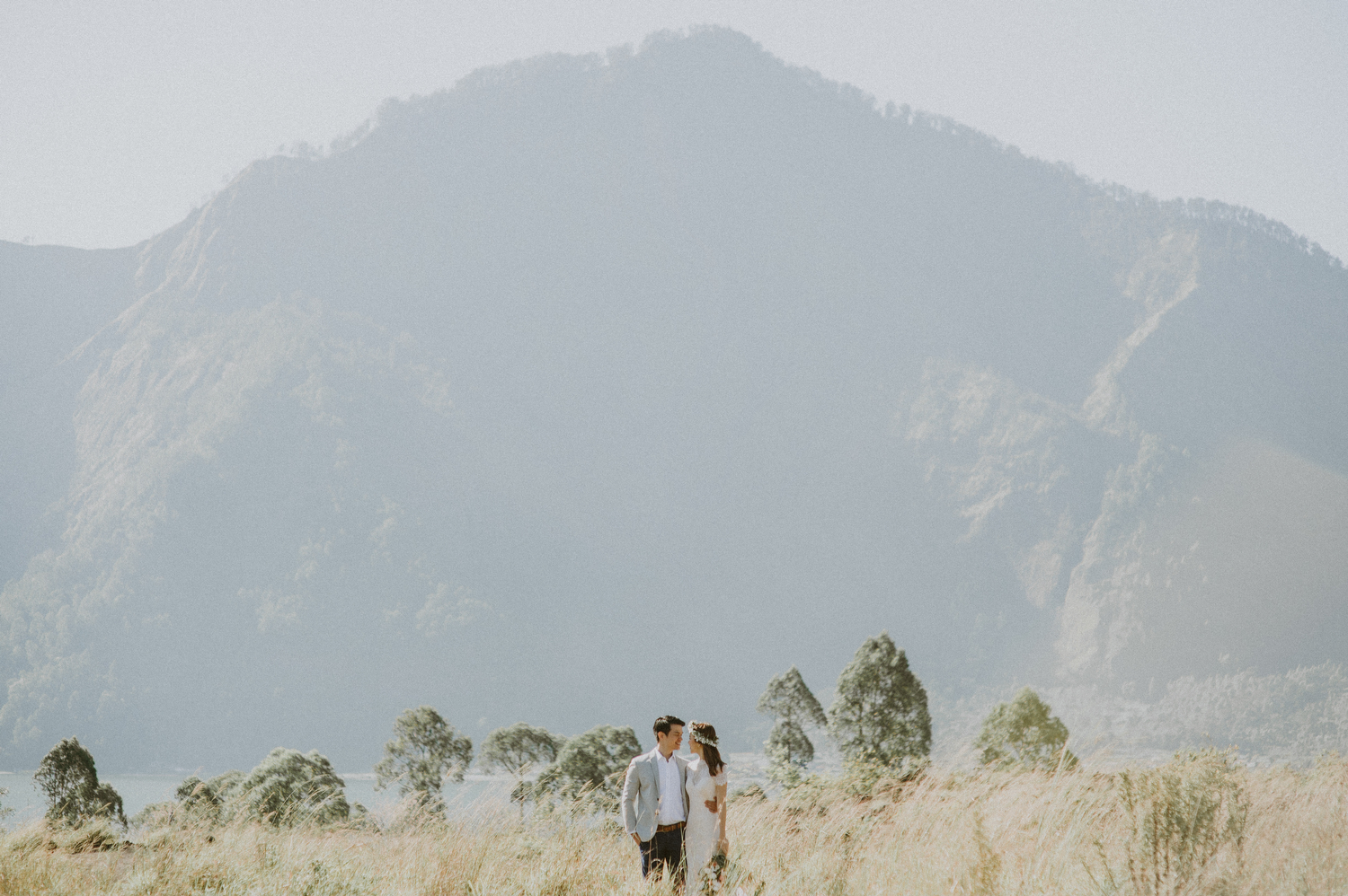 preweddinginbali-bali-batur-ubud-diktatphotography-engagemnet-baliweddingphotographer-weddinginbali-16