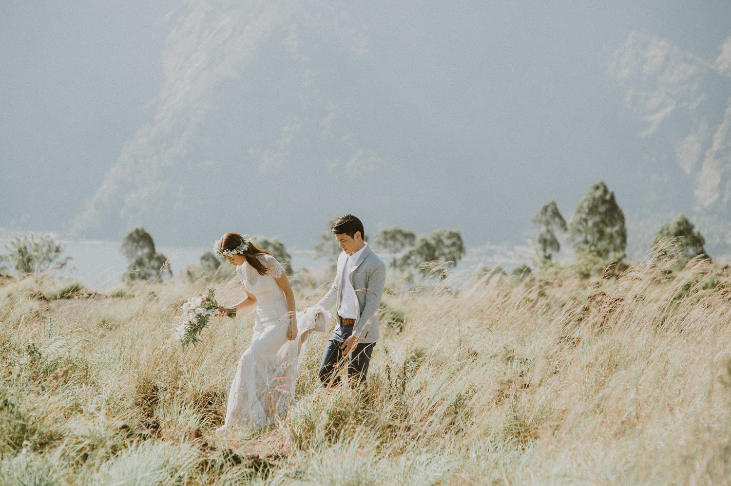 preweddinginbali-bali-batur-ubud-diktatphotography-engagemnet-baliweddingphotographer-weddinginbali-17