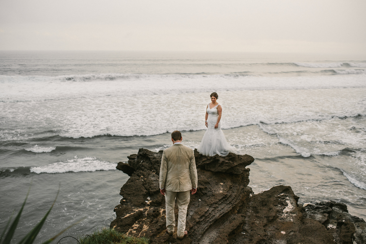 weddinginbali-baliweddingphotographer-alilavillassoori-diktatphotography-baliweddingdestination-55