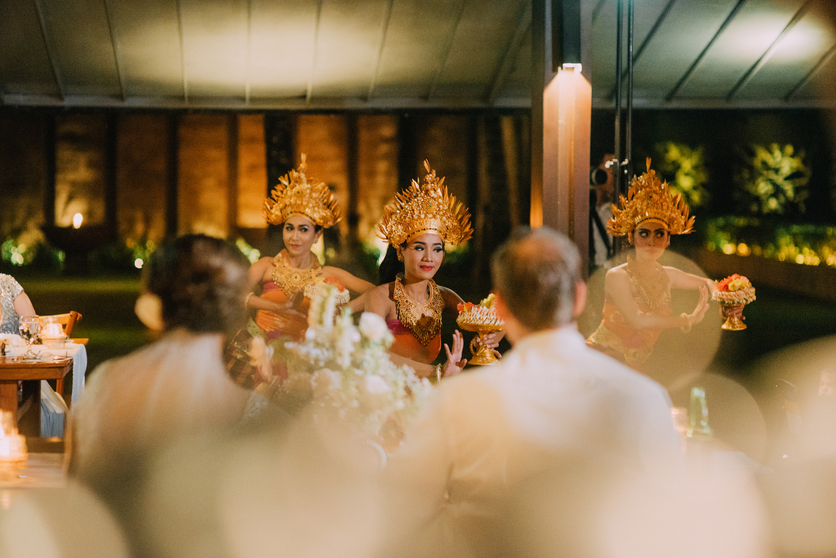 weddinginbali-baliweddingphotographer-alilavillassoori-diktatphotography-baliweddingdestination-84