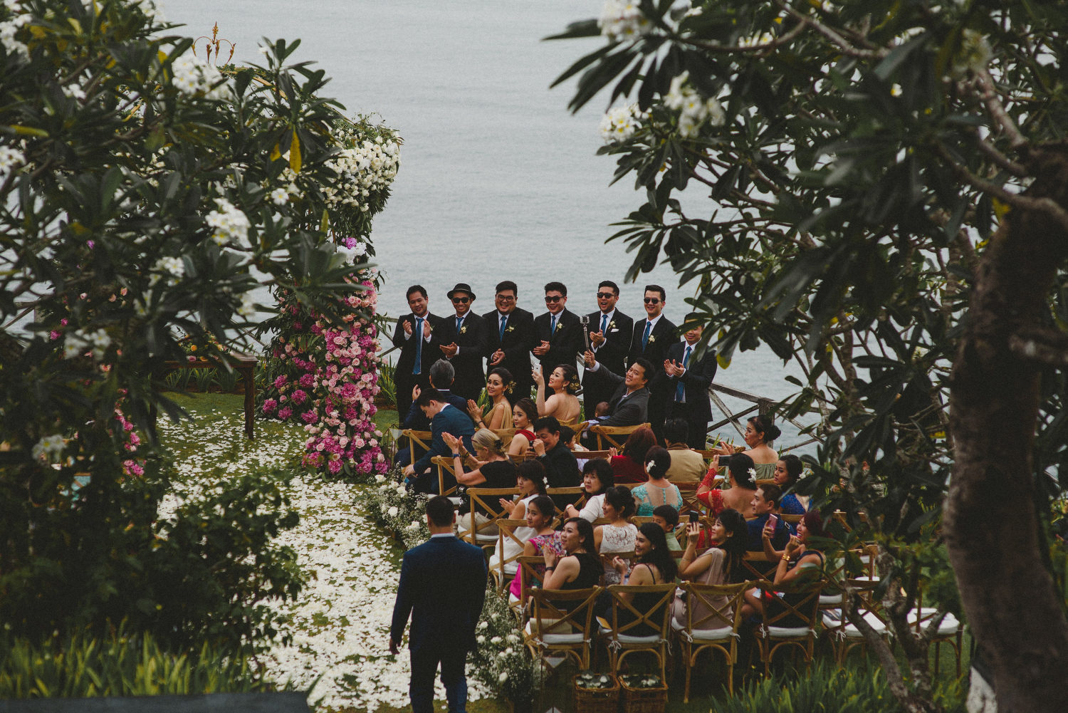 wedding-helise-risky-weddinginbali-khayanganestate-diktatphotography-baliweddingdestination-baliphotographer-62